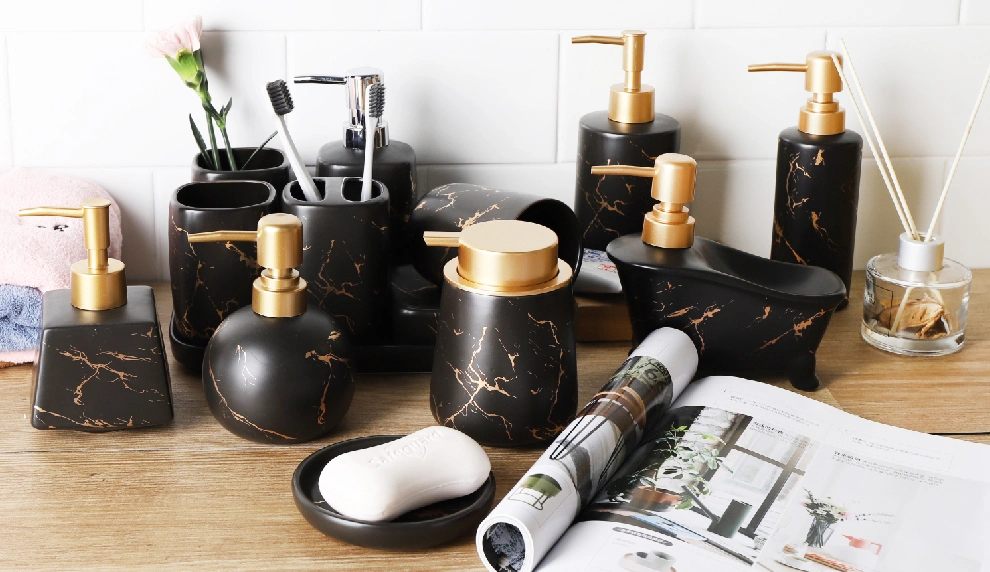 Luxury Ceramic Bottle 320ml Black Color Ceramic Bathroom Set Toothbrush Holder Tumbler & Soap Dish Soap Dispenser Bottle